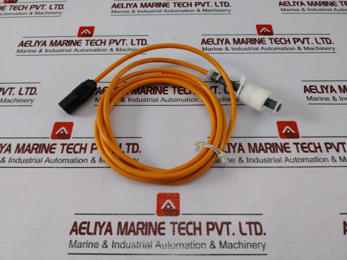 Prominent 7142043 Float Switch, Two-stage, Ceram/Cream – Aeliya Marine