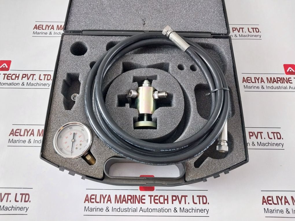 Qcs33-1425/J Portable Accumulator Charging Kit