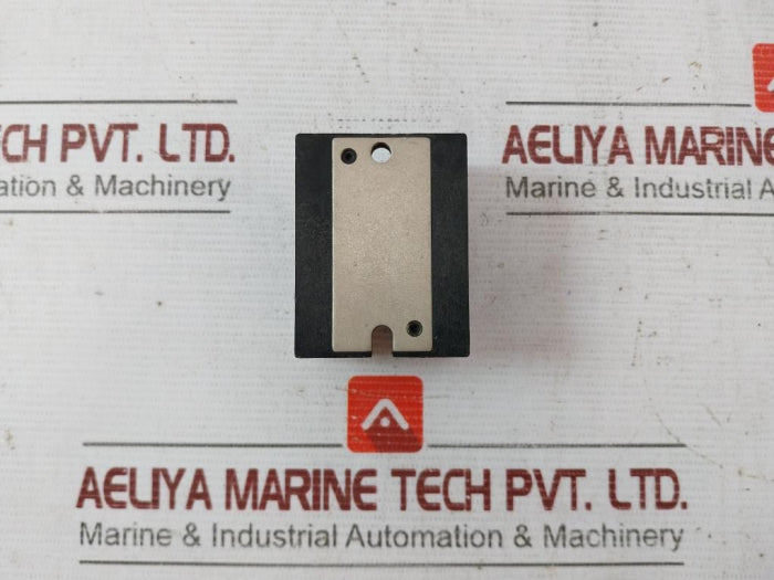 Qdq Ct-rm1A23D50 Solid State Relay 50A 230V Ac/Dc Control