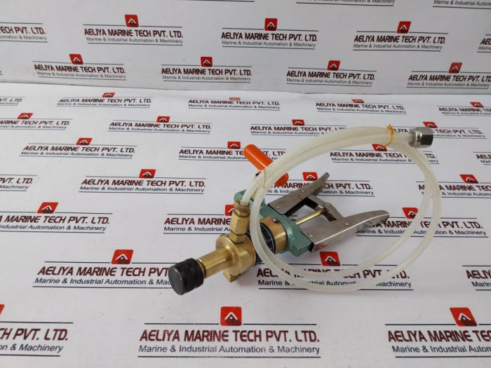 Ralston Instruments 44022 Hydraulic Hand Pump