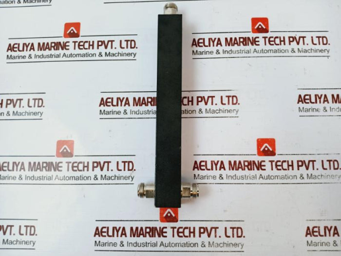 Reliance 340 002 02 2-way Power Splitter 700 - 3500 Mhz