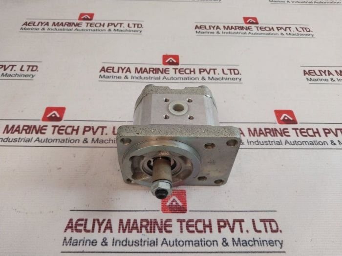 Rexroth 0510 225 006 Hydraulic Gear Pump Av-8