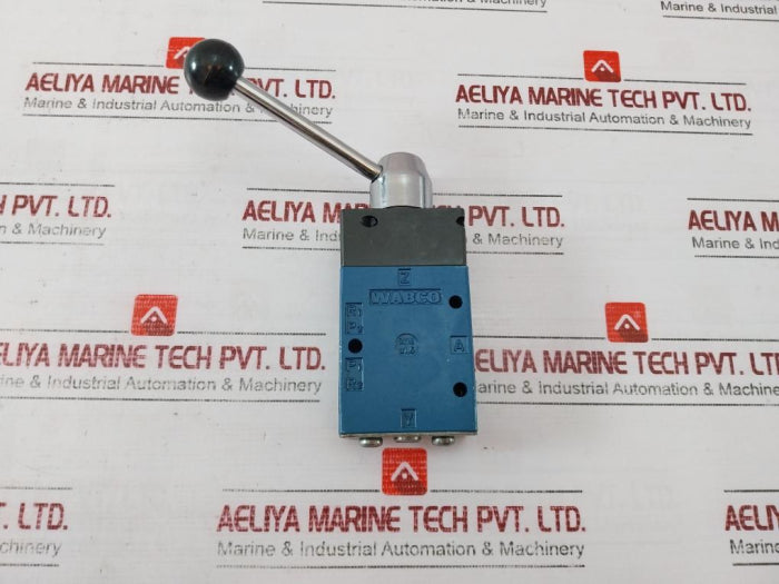 Rexroth 3631300000 Pneumatic Directional Control Valve 05W17