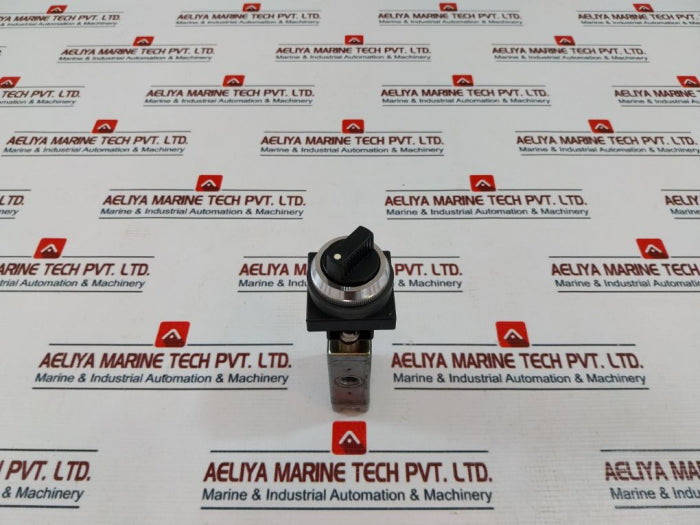 Rexroth 563 070 010 0 Pneumatic Manual Control Valve