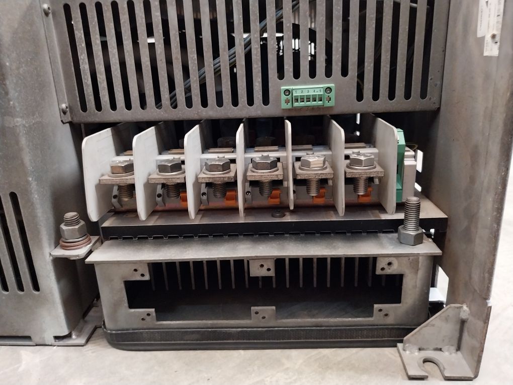 Rexroth Indramat Diax03 Dkr04.1-w400 Drive Controller Ac 400-480V 170A 50-60Hz