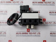 Rexroth R401001276 Pneumatic Directional Valve 5802720000