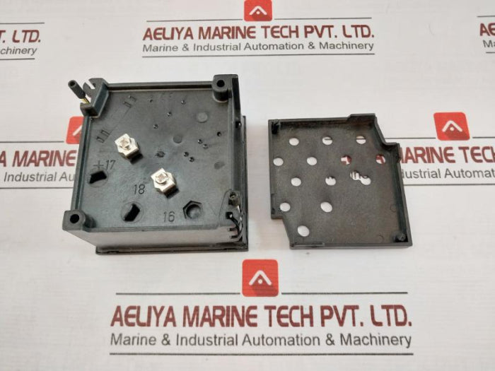 Rishabh Eq96 Analog Voltmeter 125/250A S6H 023652 Q2077