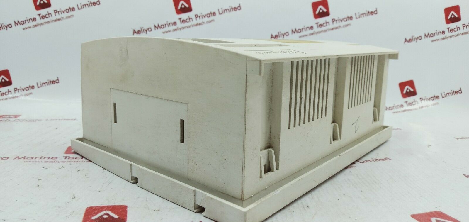 Honeywell xl50 programmable controller ip30