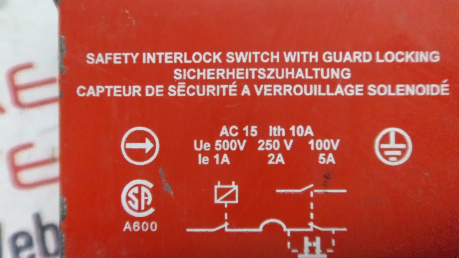 Guard master atlas4 rs325 135 safety interlock switch with guard locking