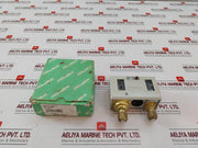 Saginomiya Dns-d306M Pressure Controls