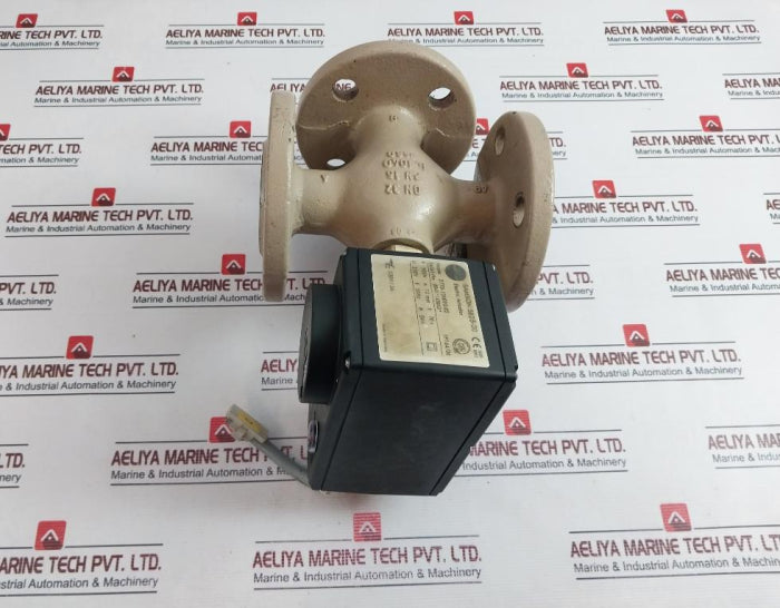 Samson 5825-20 Electric Actuator 2770-120010.02