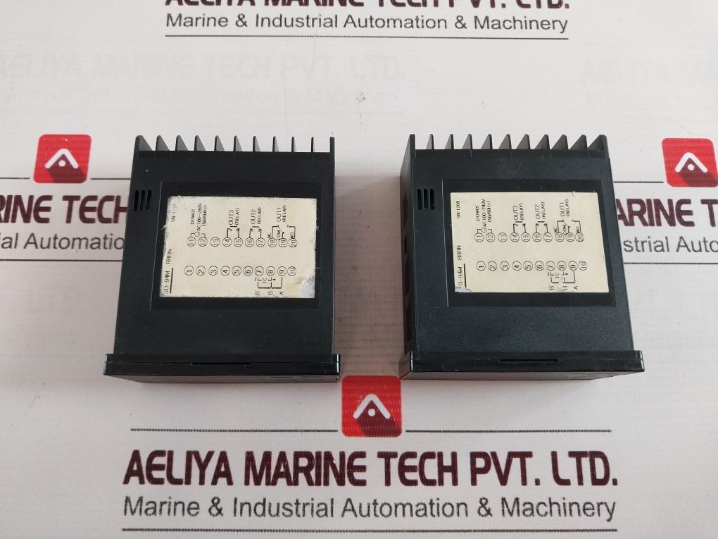 Samwon Eng Sd-94M Rrrn Digital Temperature & Huminity Controller
