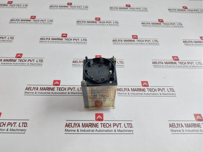 Schleicher Dpt 11G-105 Digital Time Relay 250V- 6A 40–60 Hz 500W