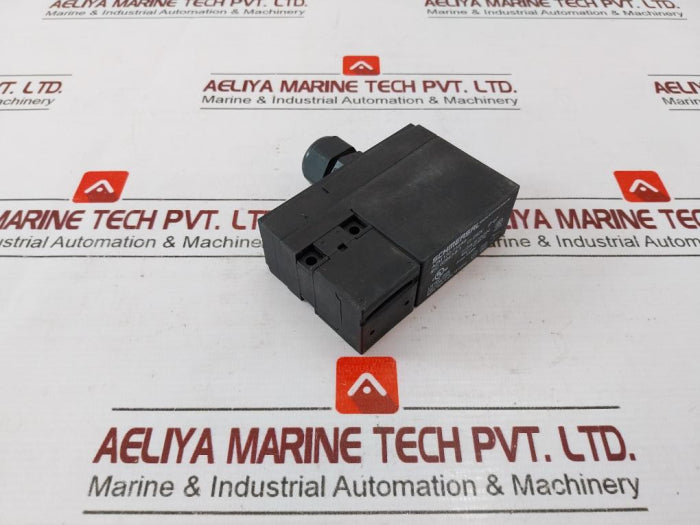 Schmersal Azm 170-11Zrka Solenoid Interlock Ip67 250V 24Vac/Dc 40-60Hz
