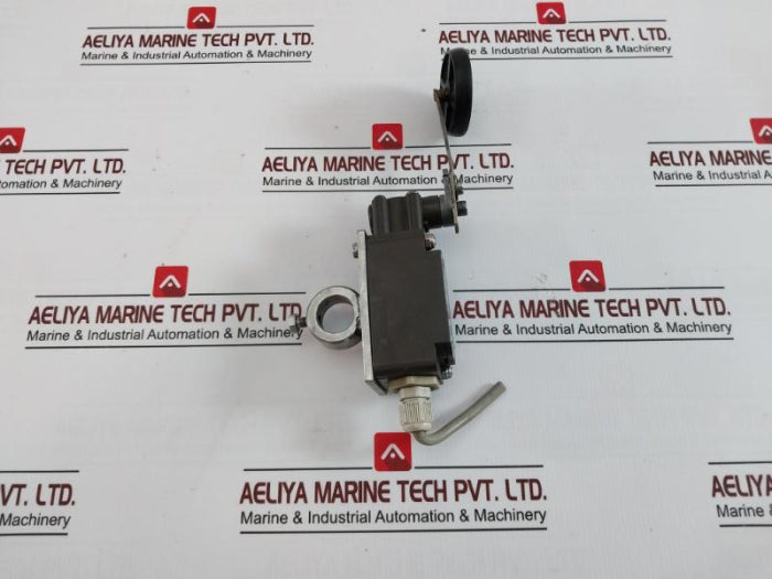 Schmersal Z4V7H 336-11Z-m20 Limit Switch Snap Action 500V 6Kv