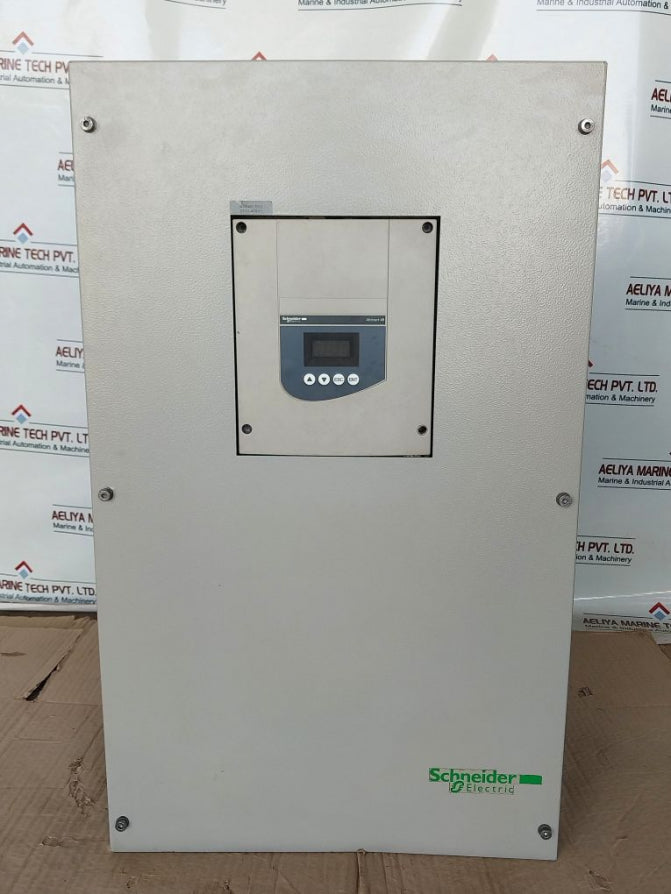 Schneider Electric Ats48C59Q 590A