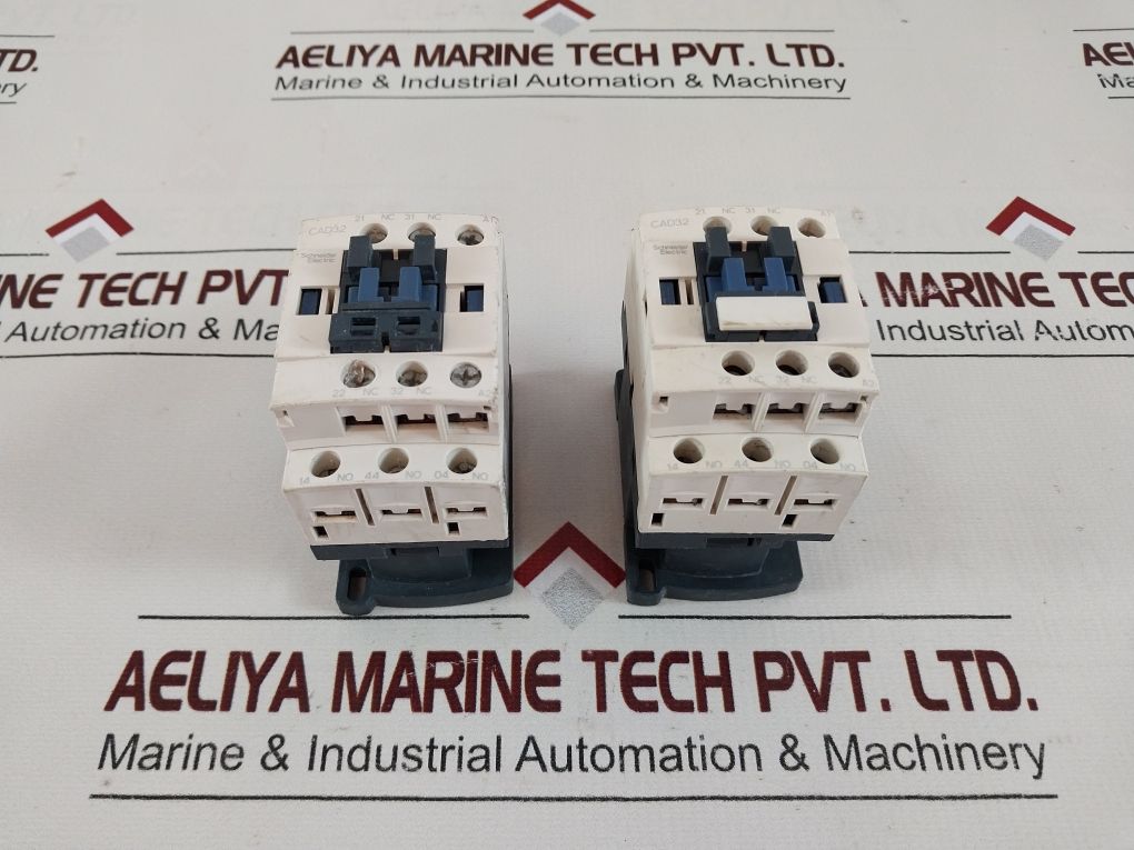 Schneider Electric/Telemecanique Cad32F7 Control Relay