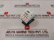 Schneider Electric Cad32R7 Control Relay 040204 690V 50/60Hz