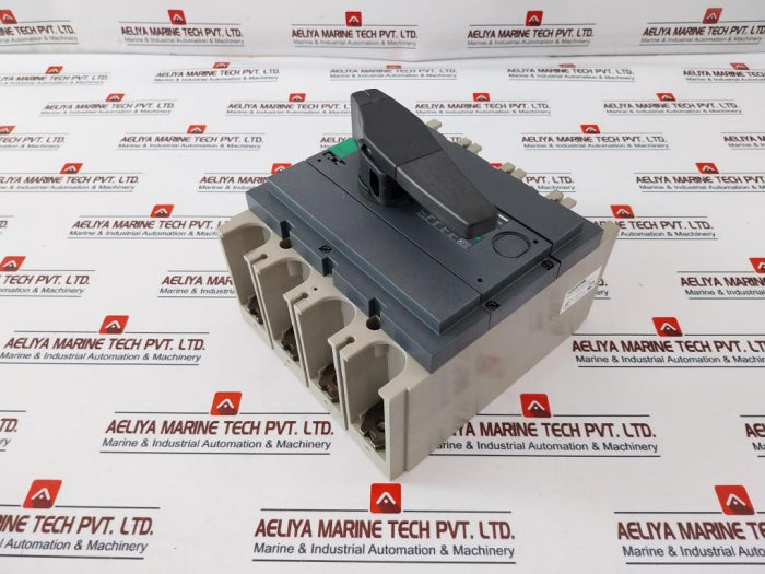 Schneider Electric Ins 630 Switch-disconnect 4P 630A 750V Ac 50/60Hz