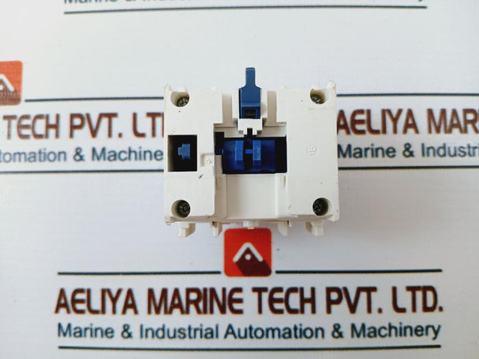 Schneider Electric Ladt2, 0,1-30S Time Delay Block 690V 10A