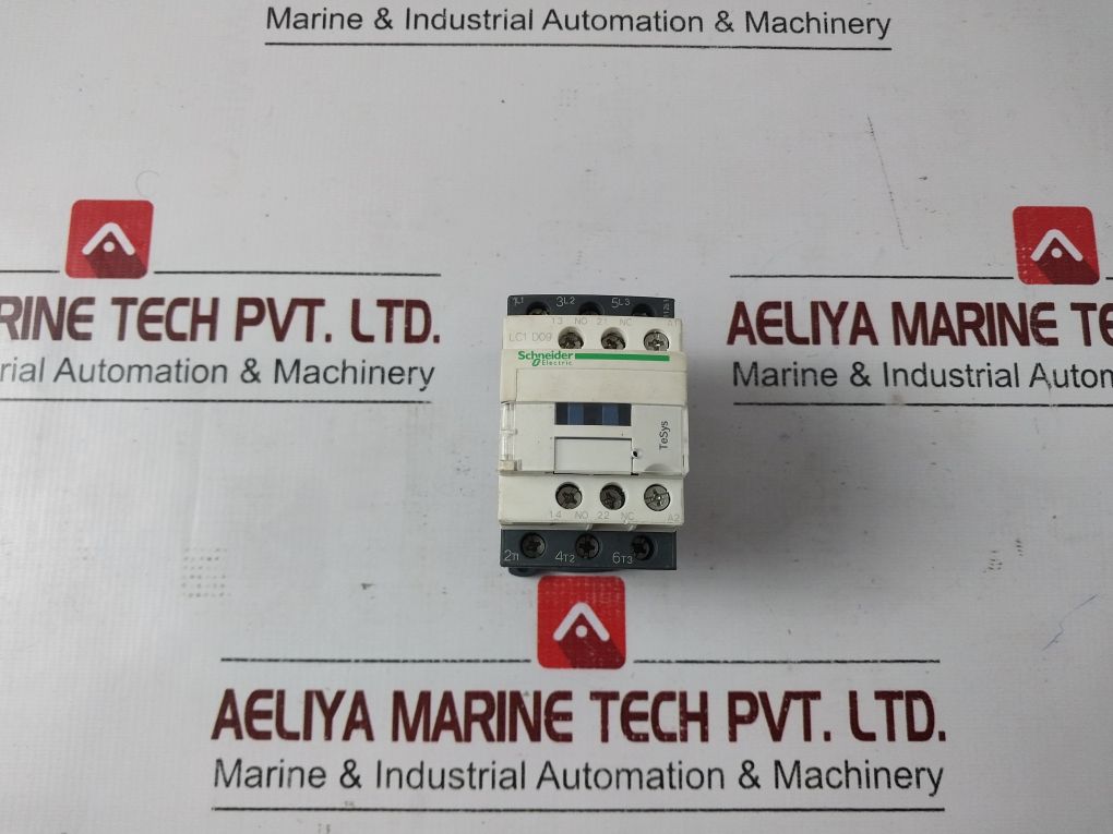 Schneider Electric Lc1 D09 F7 Contactor 110V 50/60Hz
