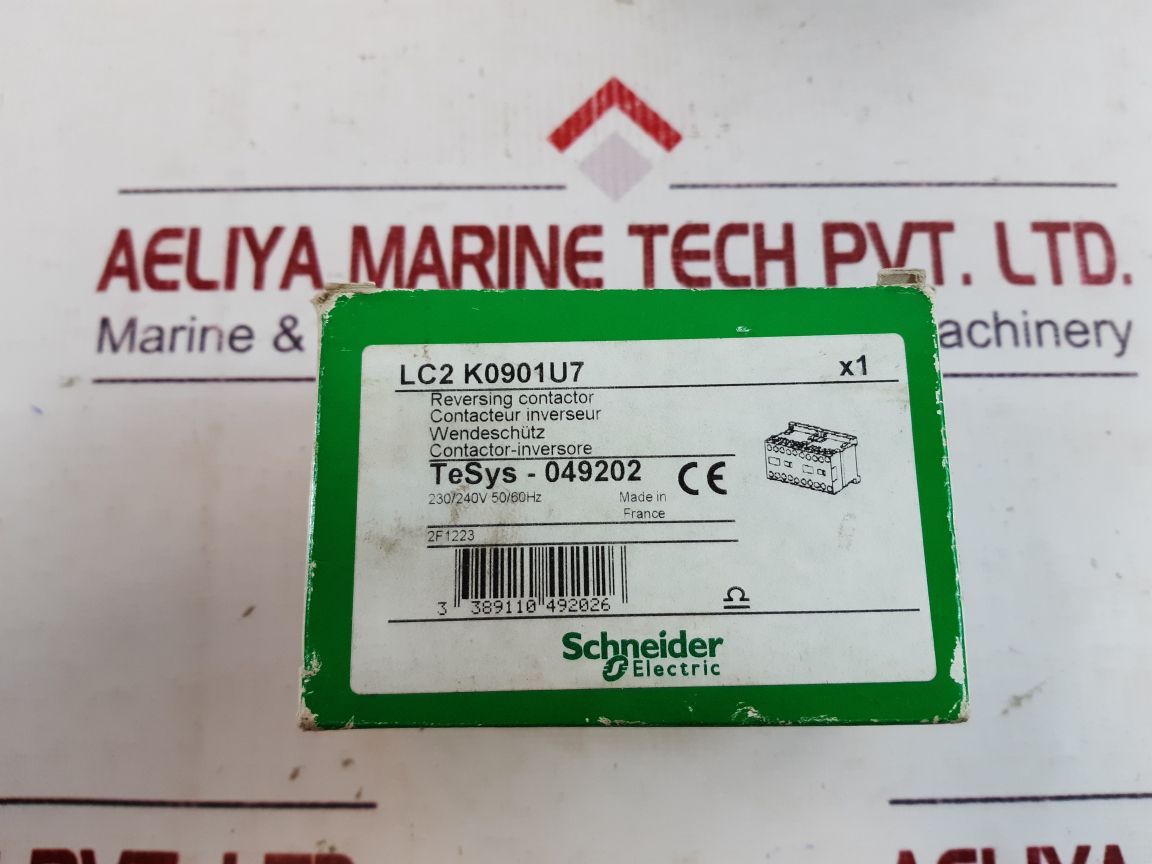 Schneider Electric Lc2 K0901U7 Reversing Contactor