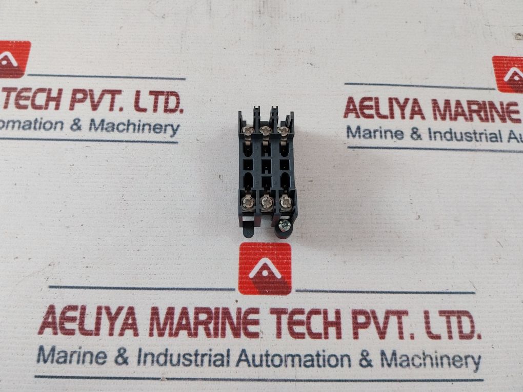 Schneider Electric Lv429273 1X9-wire Fixed Connector For Base