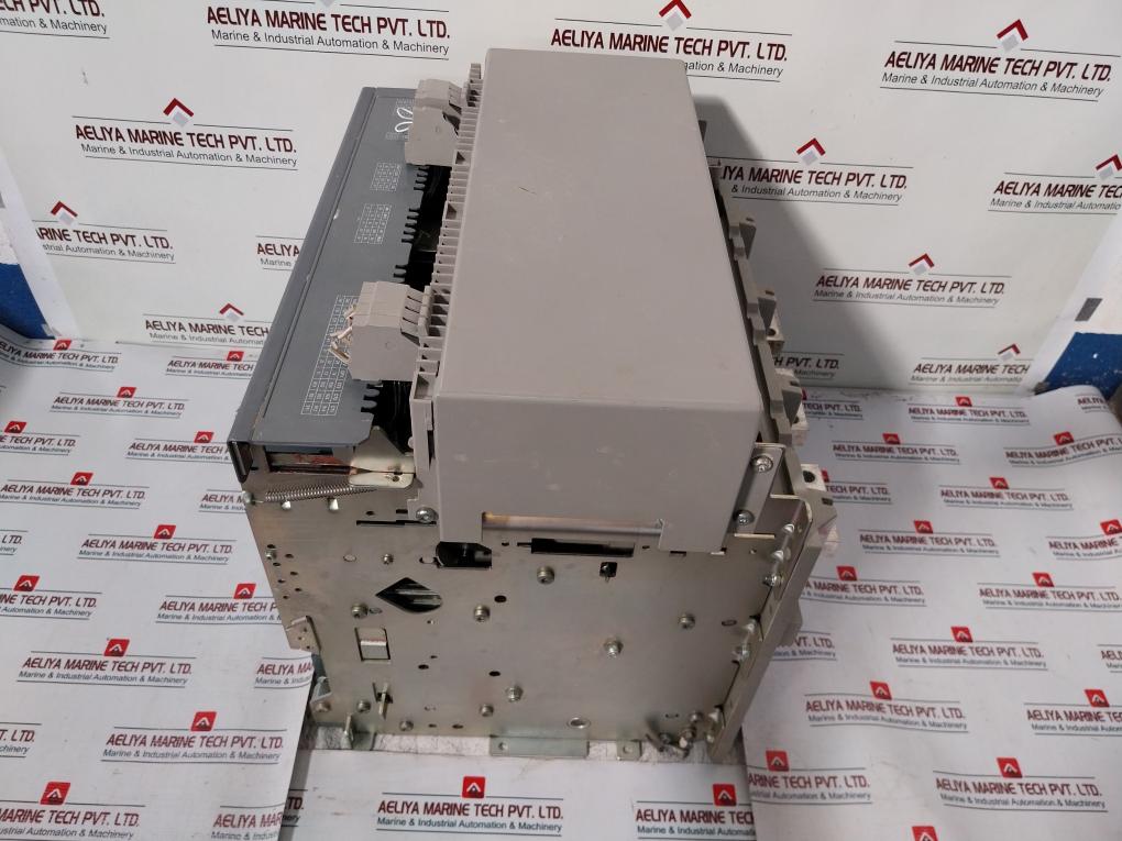 Schneider Electric Mvs20N Circuit Breaker Trip Unit 3-pole 1000V 50/60Hz