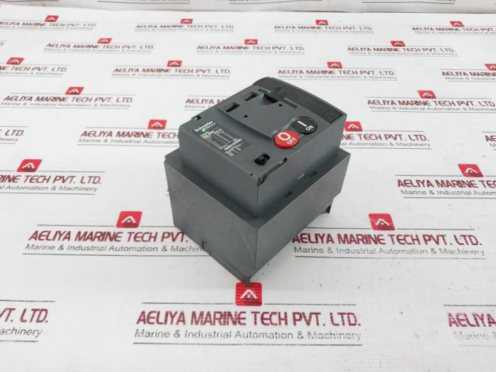 Schneider Electric Nsx 250N Circuit Breaker Compact 220-240V 50/60Hz 800V 8Kv