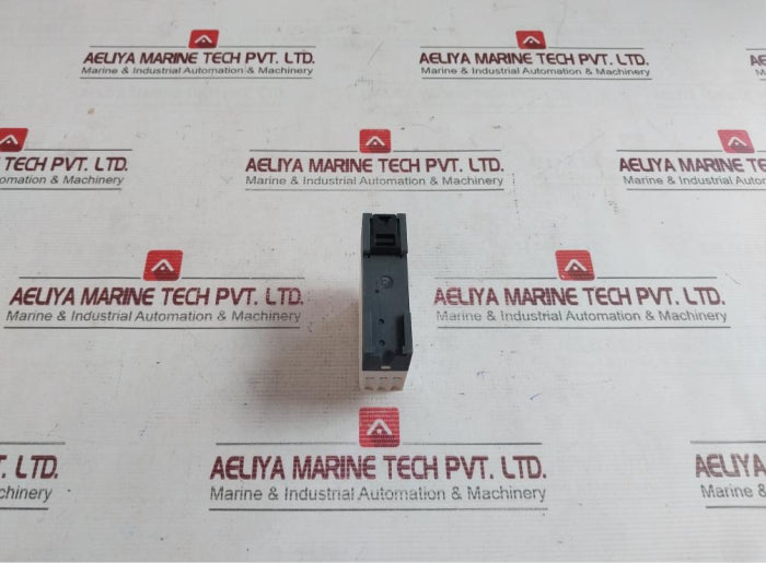 Schneider Electric Re8Ta31Bu Timing Relay 3389110327113 24V 50/60Hz