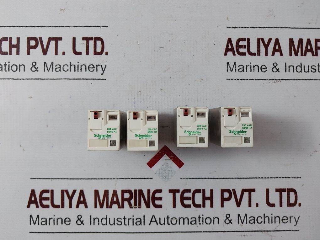 Lot Of 4X Schneider Electric Rxm4Ab2P7 Plug In Relay