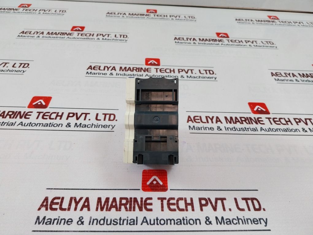 Schneider Electric Telemecanique Gv2Me08 Motor Circuit Breaker 2.5-4 A 690V