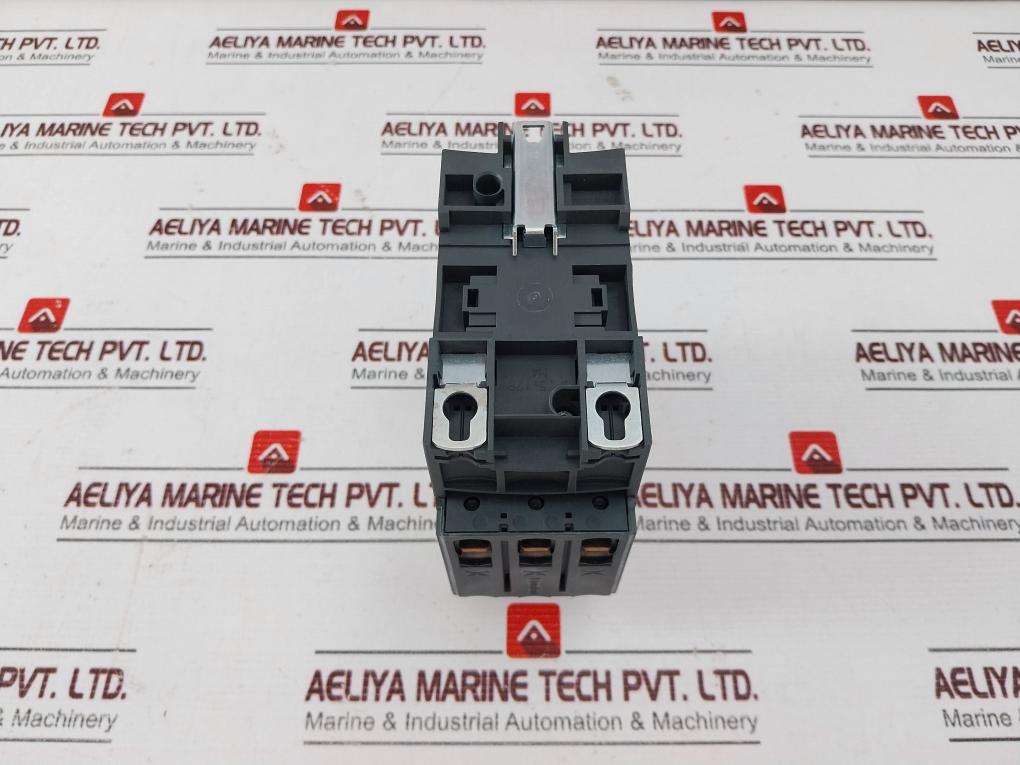Schneider Electric/Telemecanique Lc1D65A Contactor 690V 50/60Hz