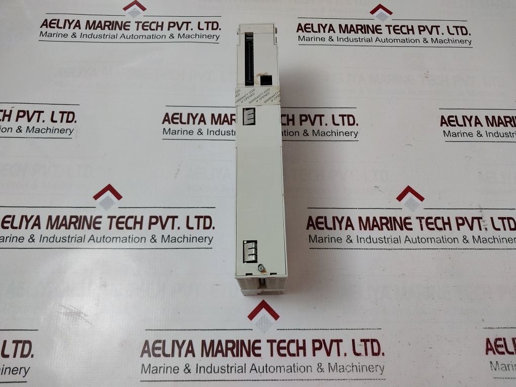 Schneider/Telemecanique 140Ddo35300 Modicon Output Module Pv: 01 Rl: 83