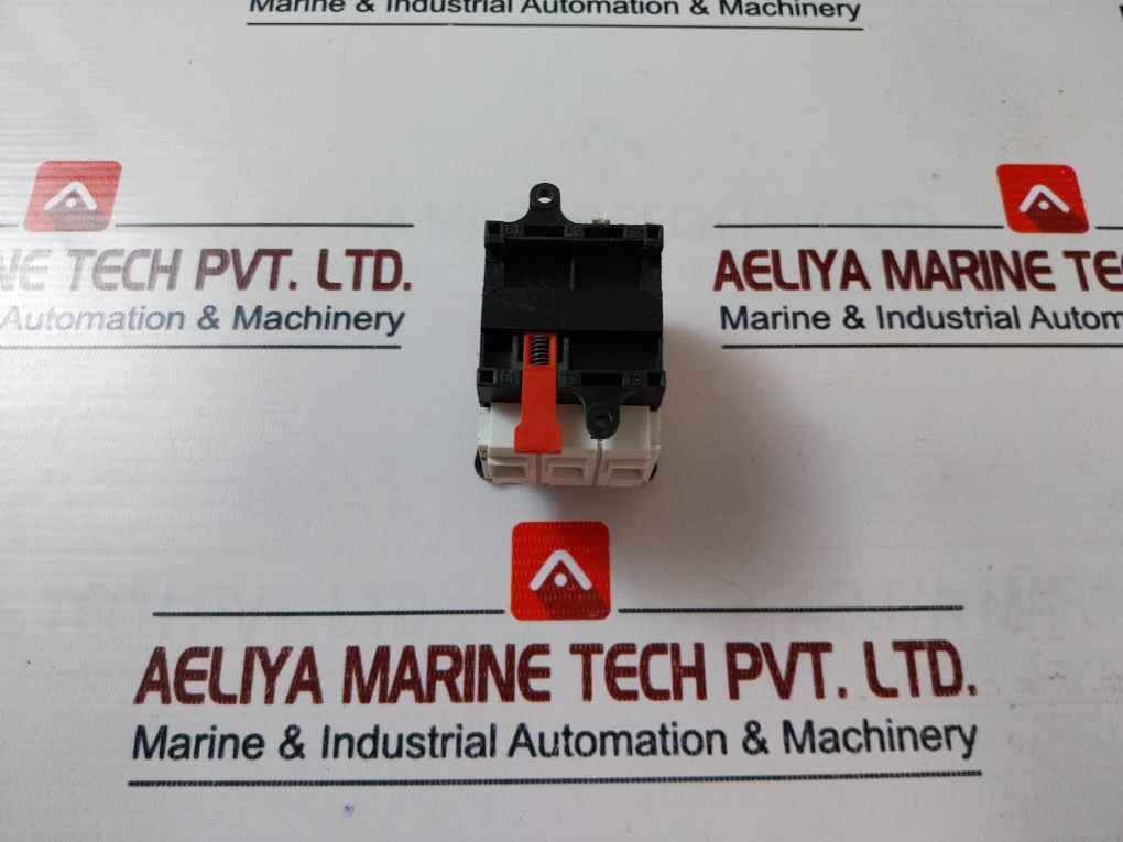Schneider Electric/Telemecanique V 0 Electric Switch 25A