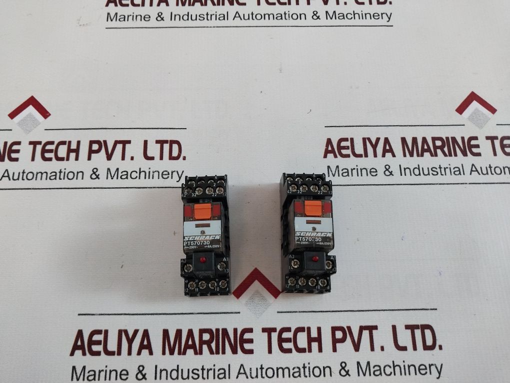 Schrack Pt570730 230V~ Relay With Socket