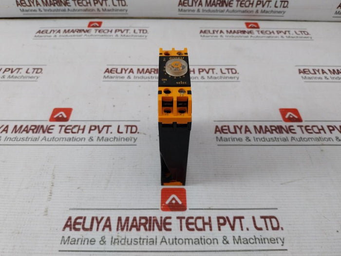 Selec 800Xu Programmable Electronic Timer Switch 20 V To 240 Vac 50/60Hz