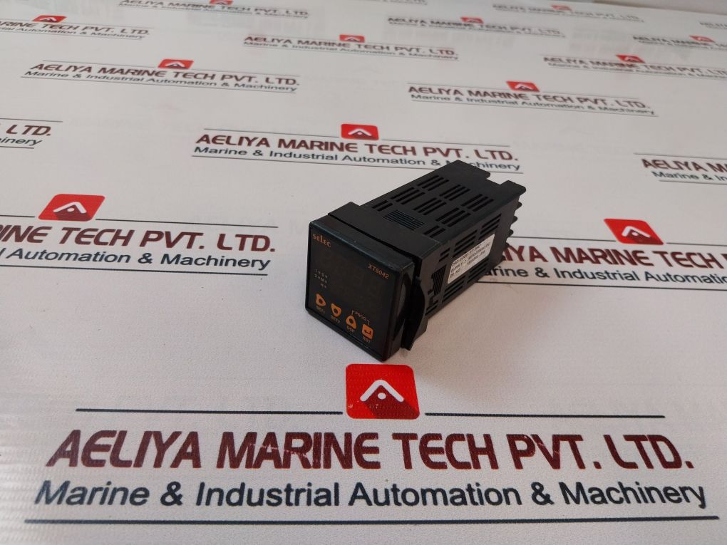 Selec Xt5042 Digital Timer 50/60Hz