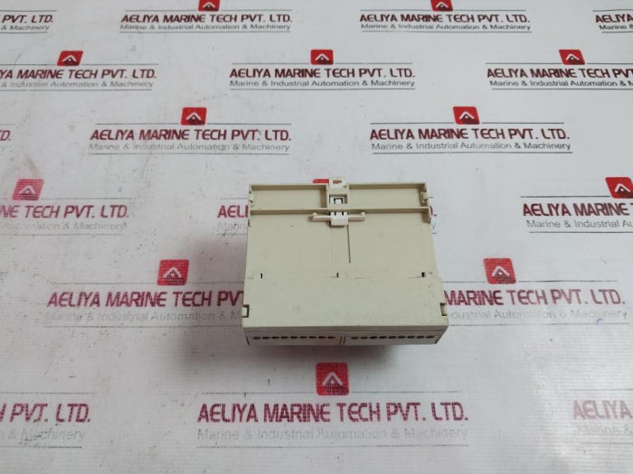 Seneca S203Ta Network Analyzer 2.5W Et002780 10-40V Dc / 19-28V Ac