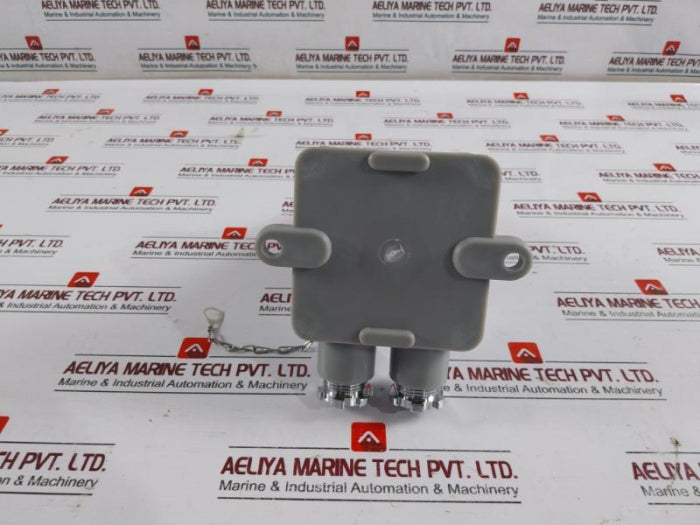 Seun Electric Su-sl-8411 Co2 Fire Extinguish System Ac110V 01D-000-02O