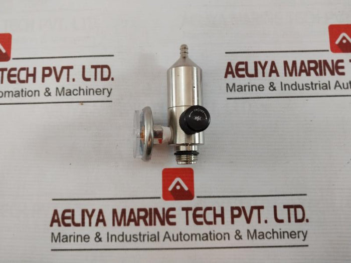 Sgi 0.5 L/Mn Fixed Flow Regulator 0 To 1800 Psi 0 To 124 Bar