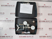 Si Pressure Tp1 Hand Held Test Pump Pressure Calibrator With Gauge Set
