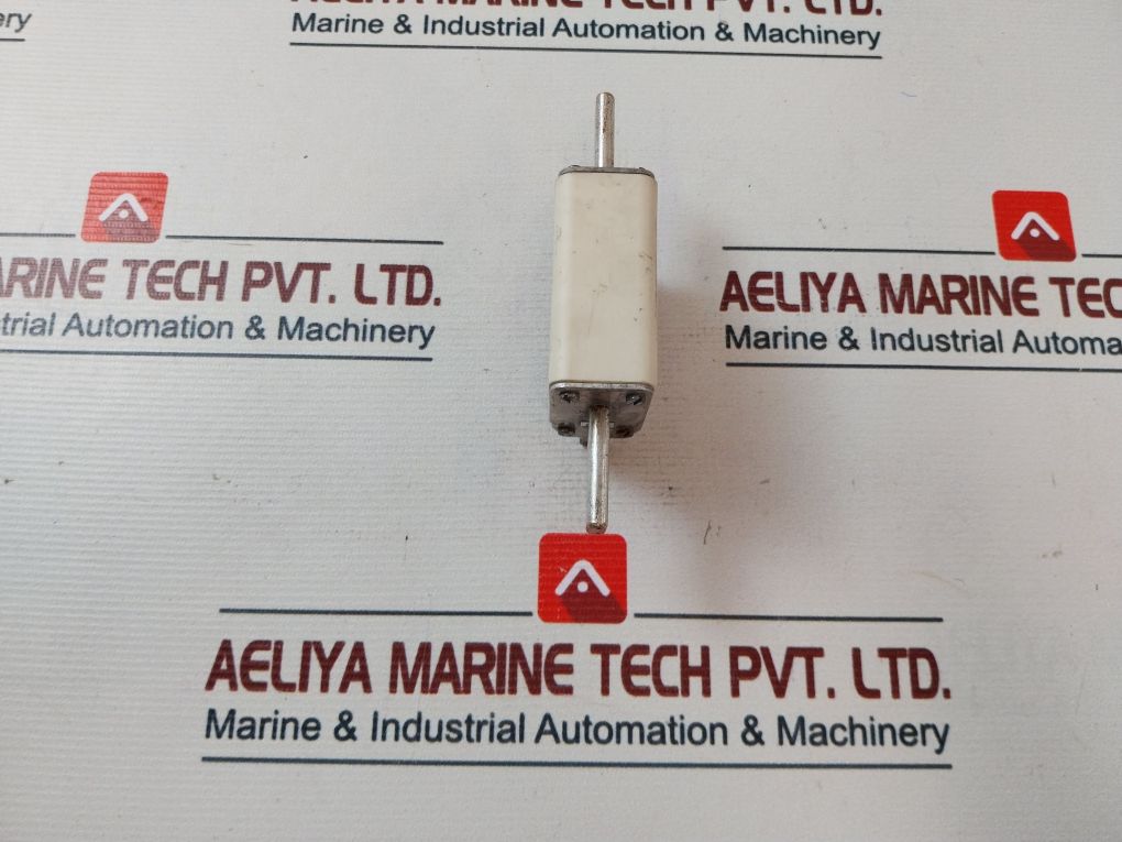 Siemens 3Na3 136 Fuse 500V/120Ka 160A