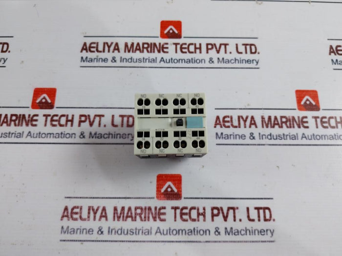 Siemens 3Rh1921-2Ha22 Auxiliary Switch Block 22 2 No+2 Nc 10A 240V Iec Vde0660