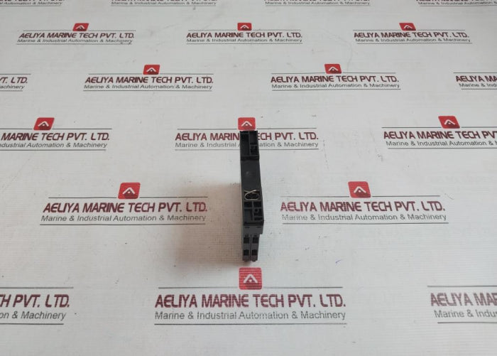 Siemens 3Rn2010-1Cw30 Thermistor Motor Protection Relay 300V 4Kv 24-240Vac/Dc