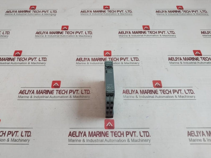 Siemens 3Rn2010-1Cw30 Thermistor Motor Protection Relay Ip20 300V 24-240V Ac/Dc