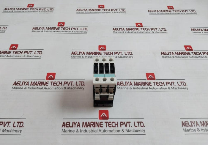 Siemens 3Rt1026-1B..0 Power Contactor Gb14048.4/50Hz 35A 600Vac Dc 24V