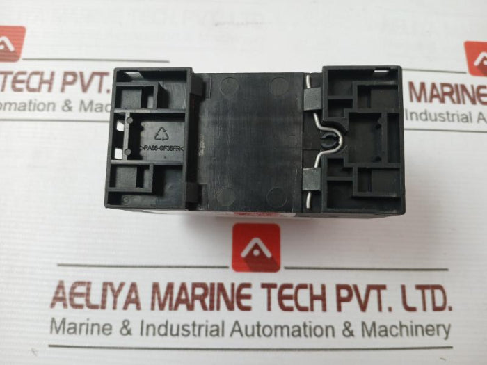 Siemens 3Rv1011-0Ja10 Circuit Breaker 50/60Hz Iec/En 60947-4-1 3Rv1901-1D