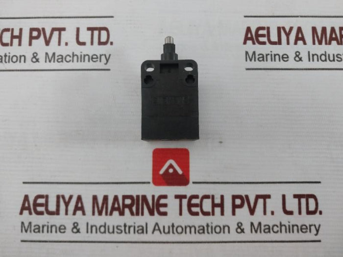 Siemens 3Se3 020-1A Position Switch 500V-ac12 10A, Ac15 6A/230V