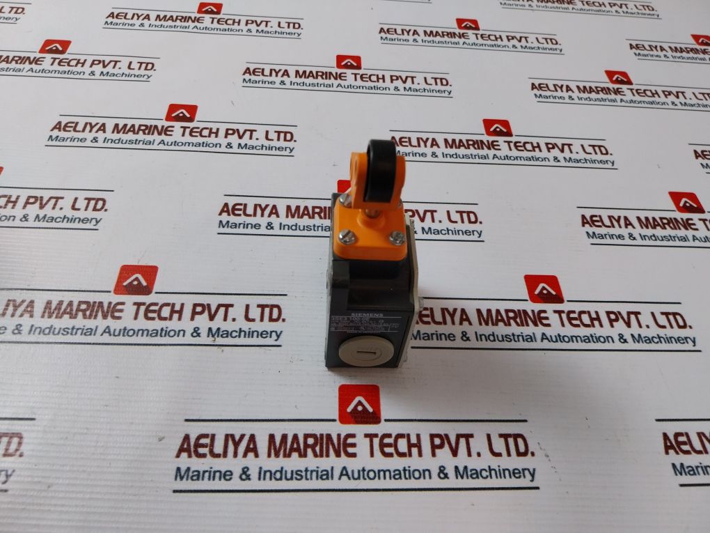 Siemens 3Se3 100-0E Position Switch Ac-12 10A